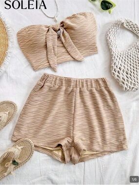 SHEIN Beige Textured Elastic Waist Athletic Shorts